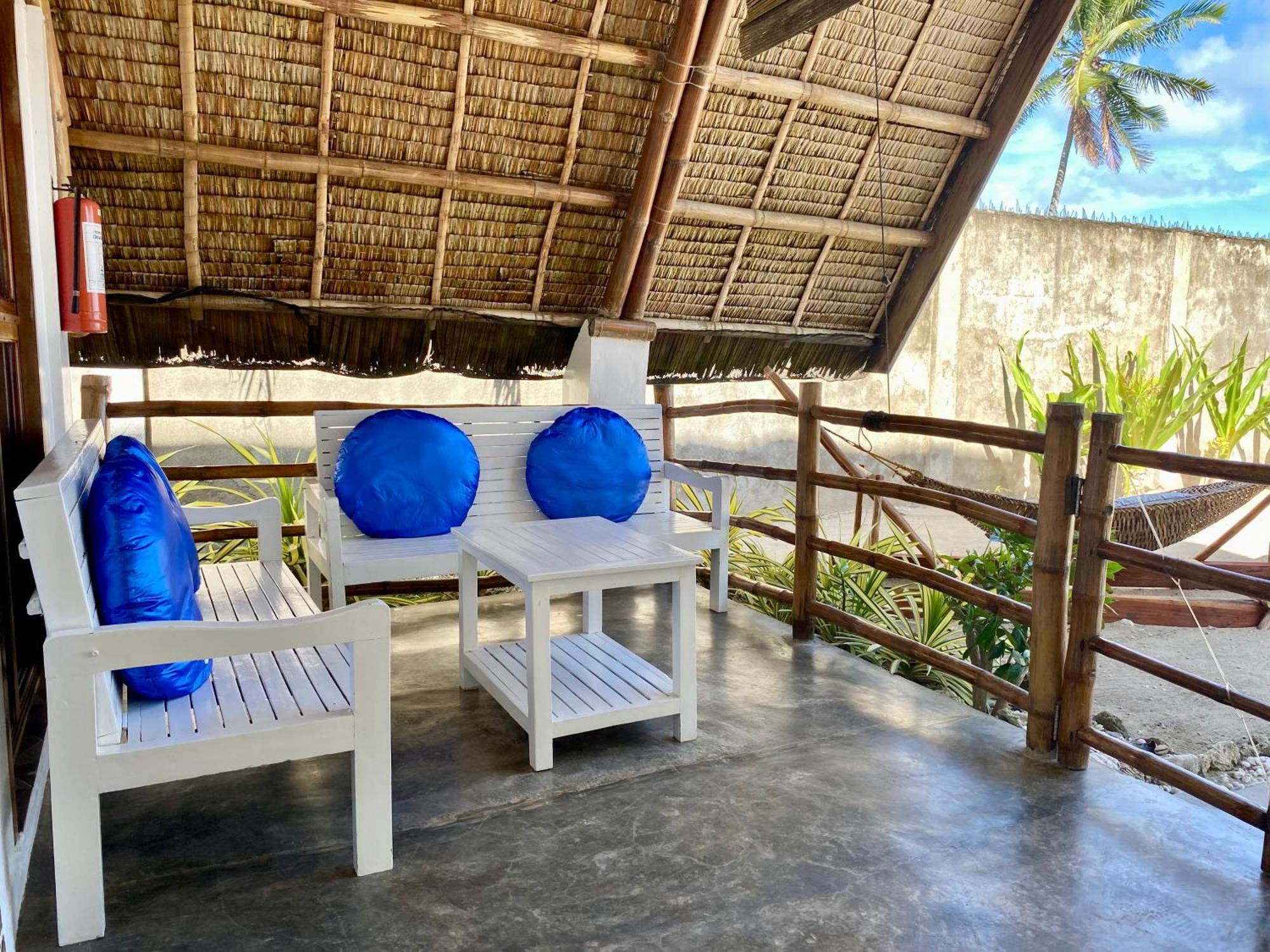 Surya Beach Resort Palawan Aborlan Bagian luar foto